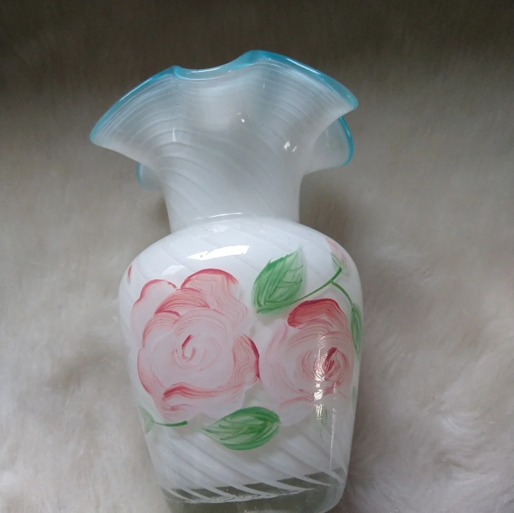 Vintage Fenton Aqua Crest‎ Vase White Swirl Glass Hand Painted Roses 6